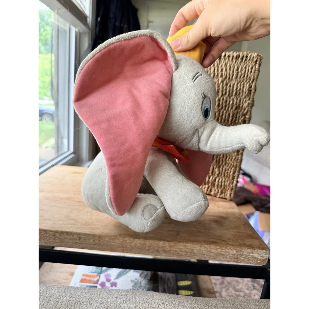 Disney Dumbo‎ Plush Elephant 14in Kohls Cares Stuffed Animal Gray Soft